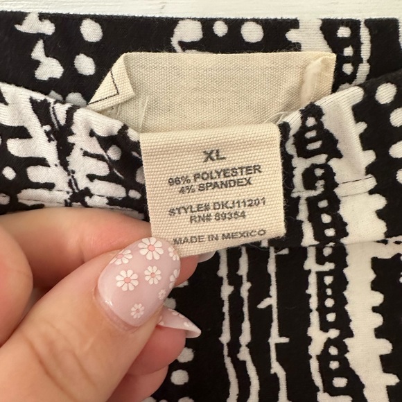 Strapless Romper - Picture 3 of 4